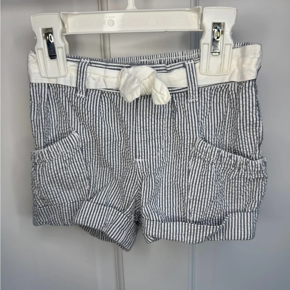 NWOT Genuine Kids by Osh Kosh 3T Girls Formal Blue & White Stripe Shorts